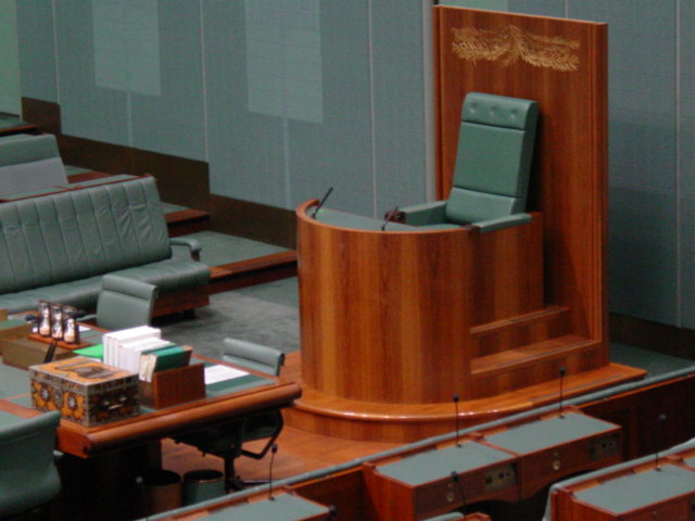 SpeakerChair
